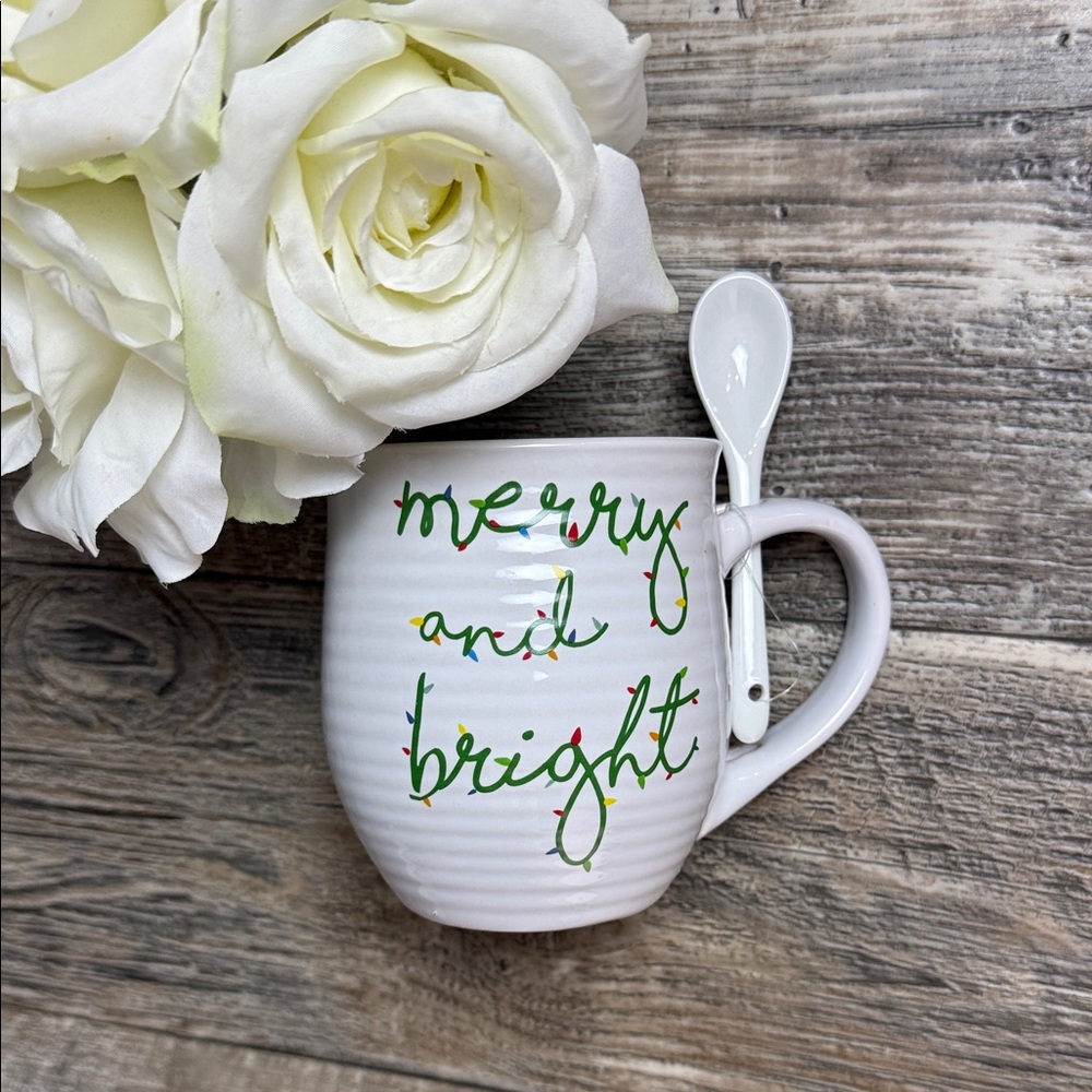 🌟St. Nicholas Square🌟 Festive White Mug 🌟 “Merry And Bright”